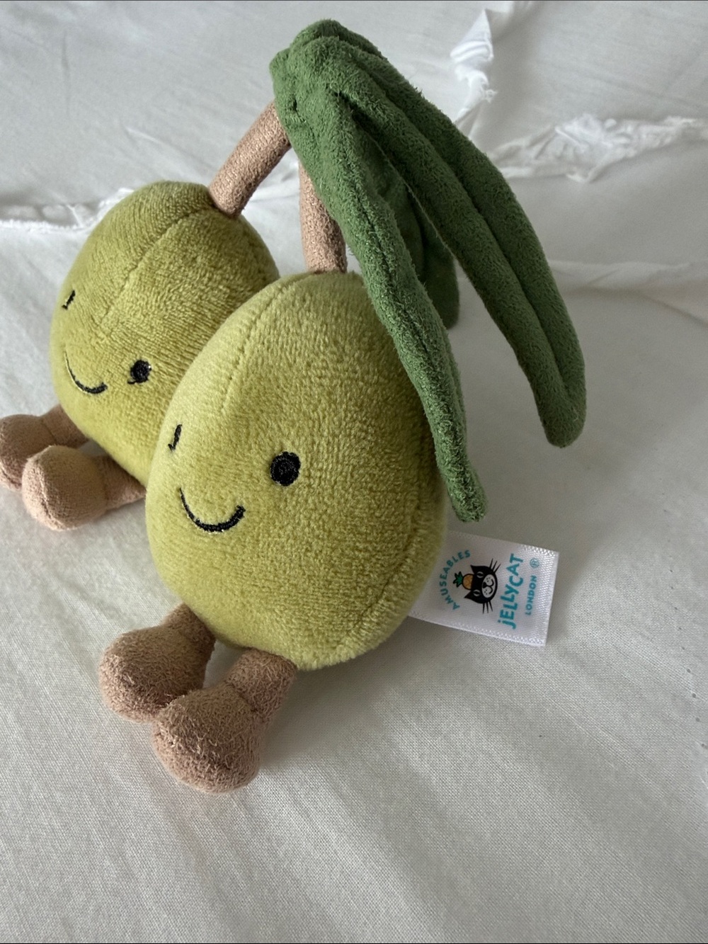Olive JellyCat - Picture 2 of 3